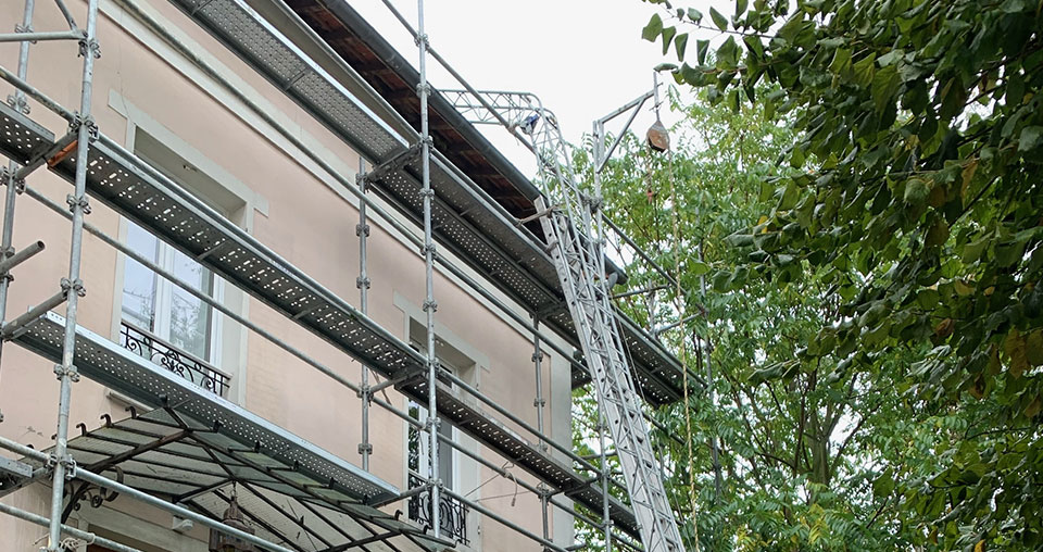 Réparation et rénovation de toiture à Brou-sur-Chantereine - MR FABULET en Seine-et-Marne et en Ile de France